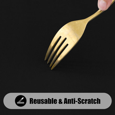 Smiry washable tablecloth easy care in cold cycles after dining.