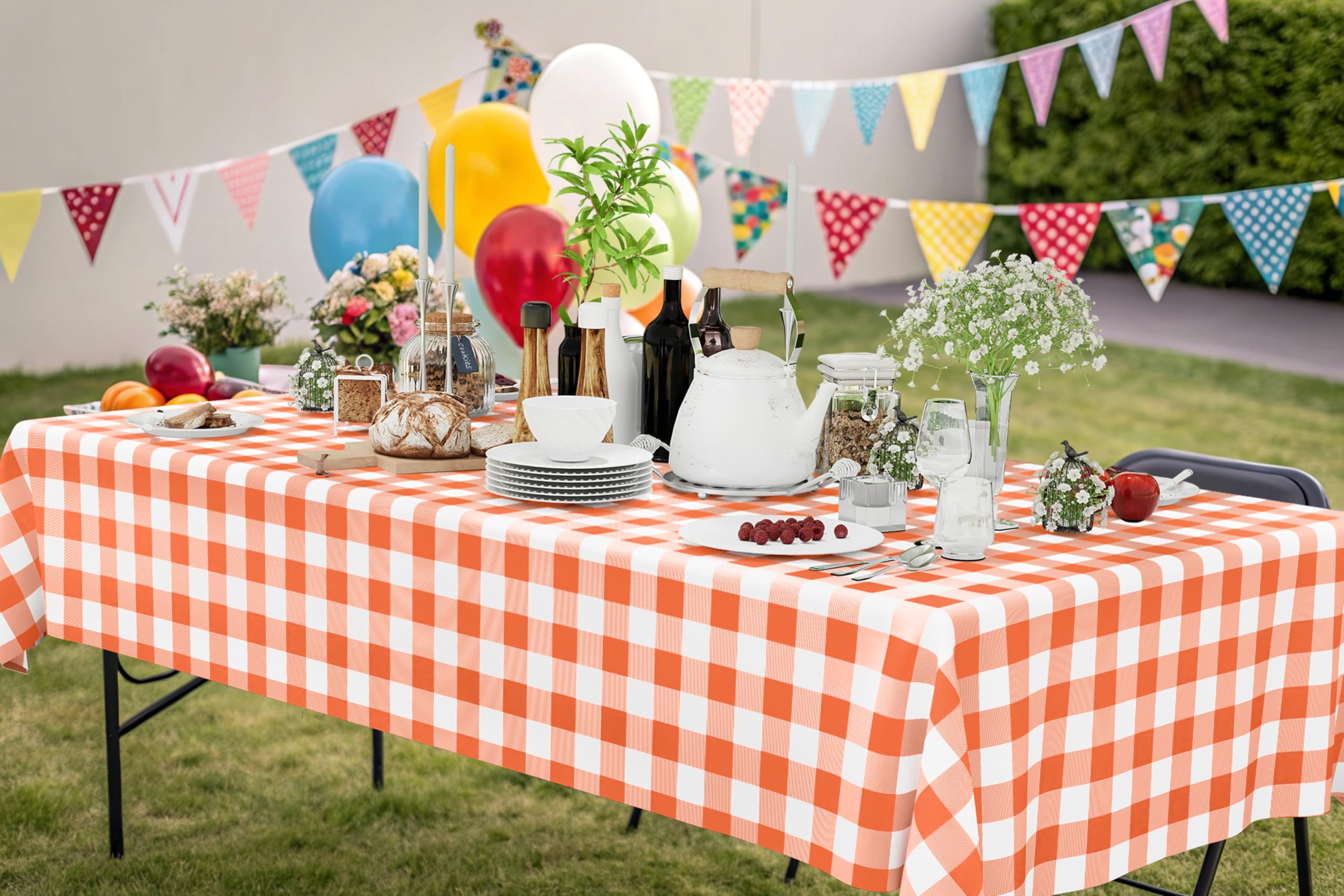 Smiry banquet table cover creates a polished dining look for events.