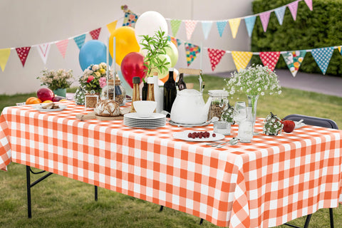Smiry banquet table cover creates a polished dining look for events.