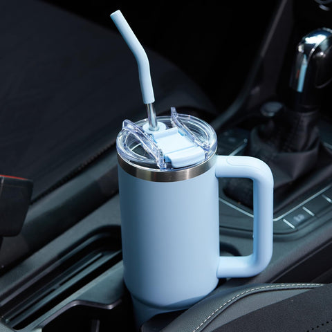 SMLIXE blue straw-mouth tumbler prevents overflow during sipping