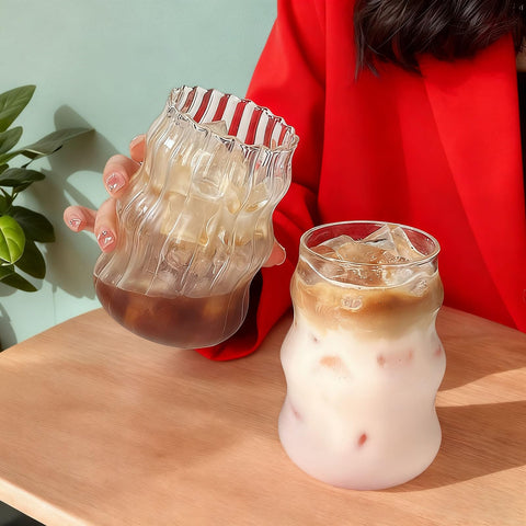 Smooth rim delivers a clean, enjoyable drinking experience with every sip