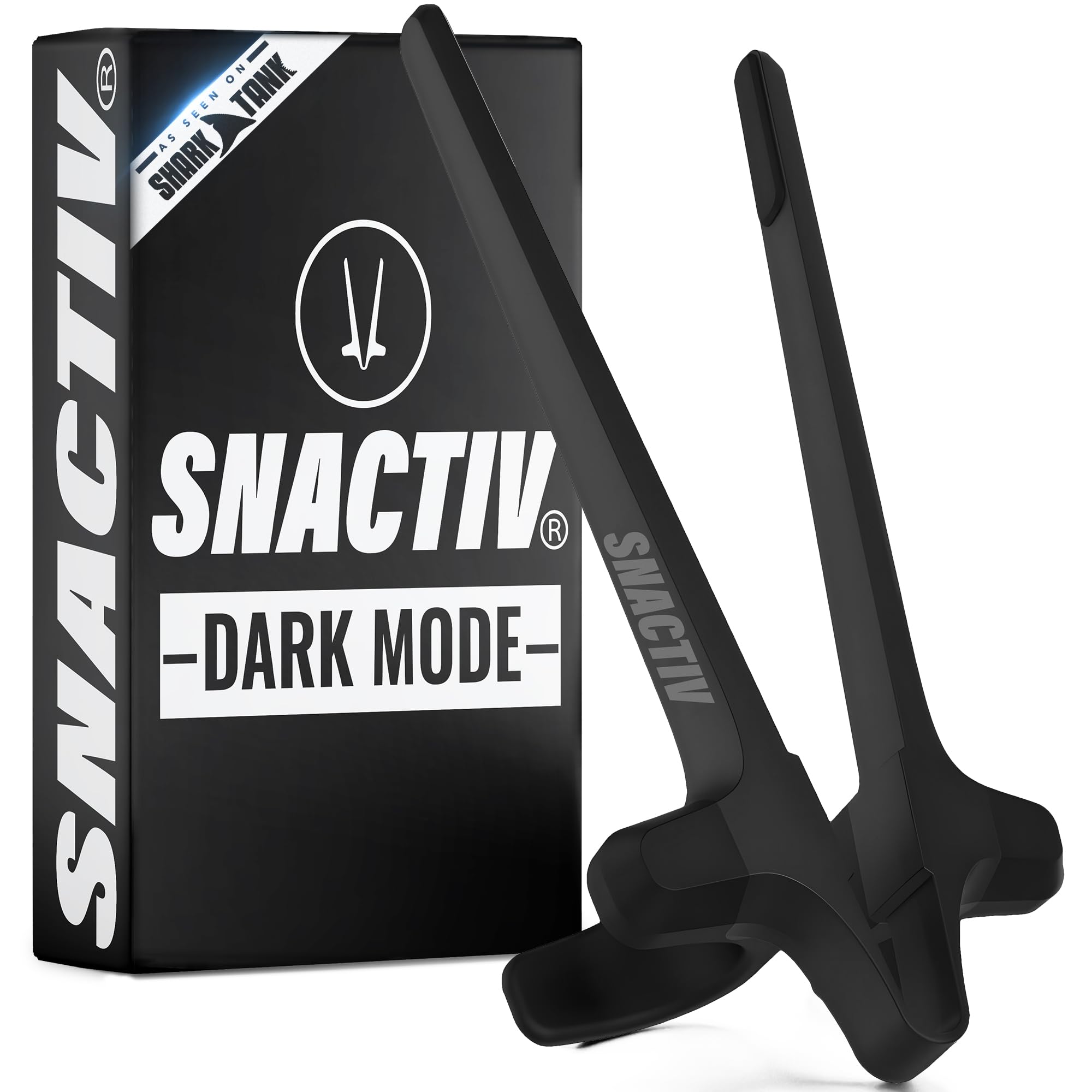 SNACTIV PRO finger chopsticks show ergonomic design for extended gaming sessions.
