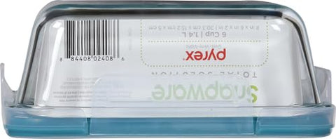 Lid fits both glass and plastic vessels for flexible use.