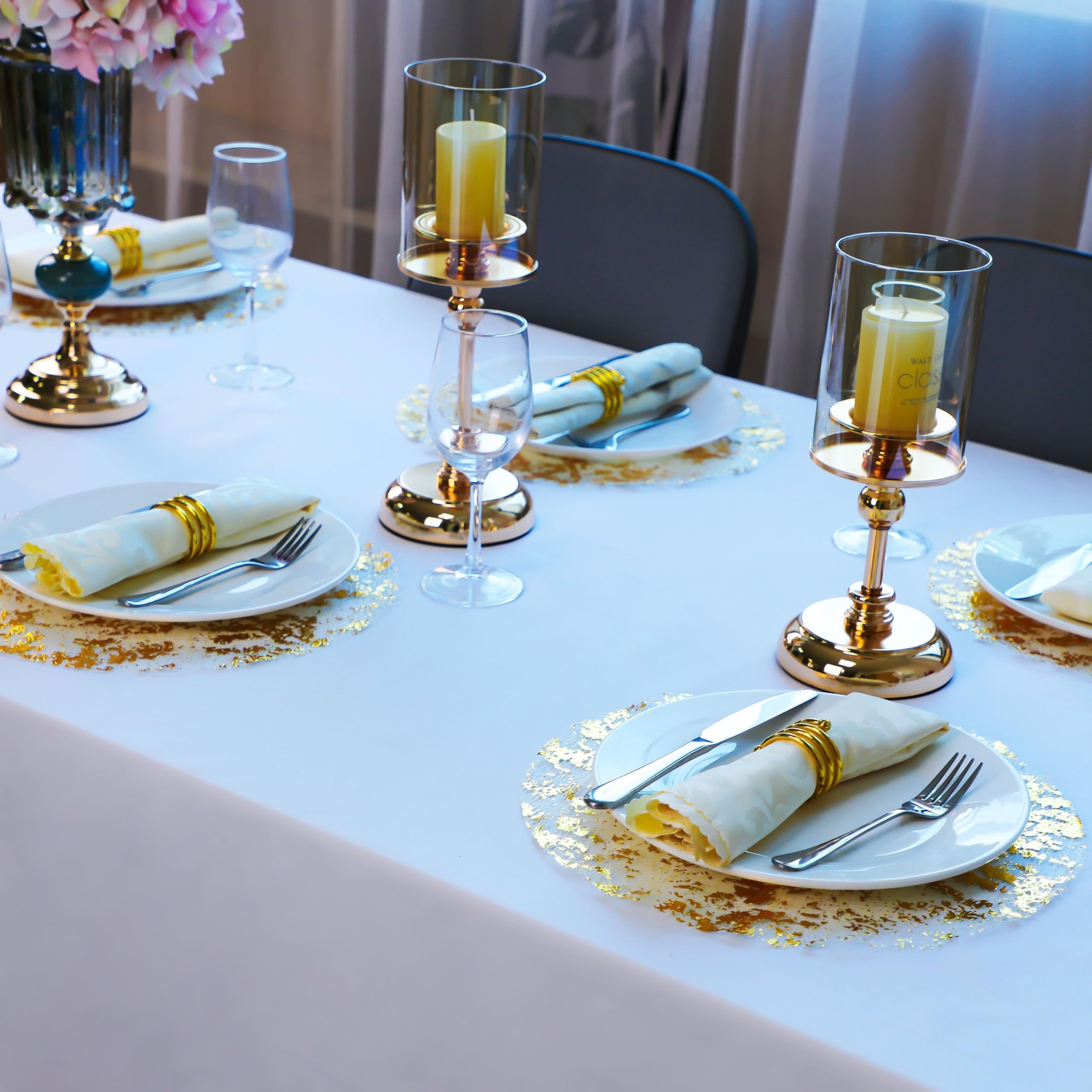 Snowkingdom disposable placemats simplify cleanup after events.