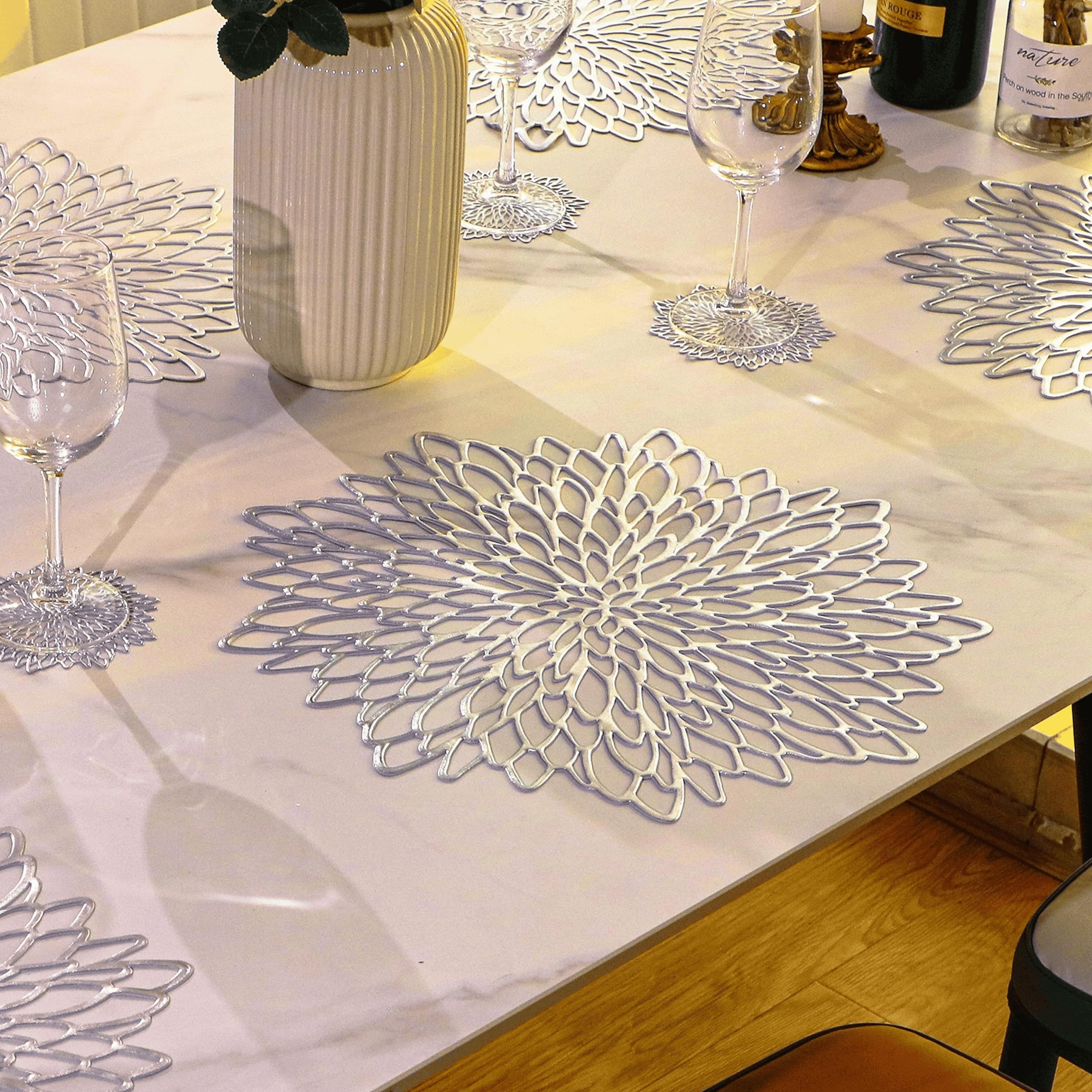 Snowkingdom hollow-out leaf detail adds elegant texture to the table