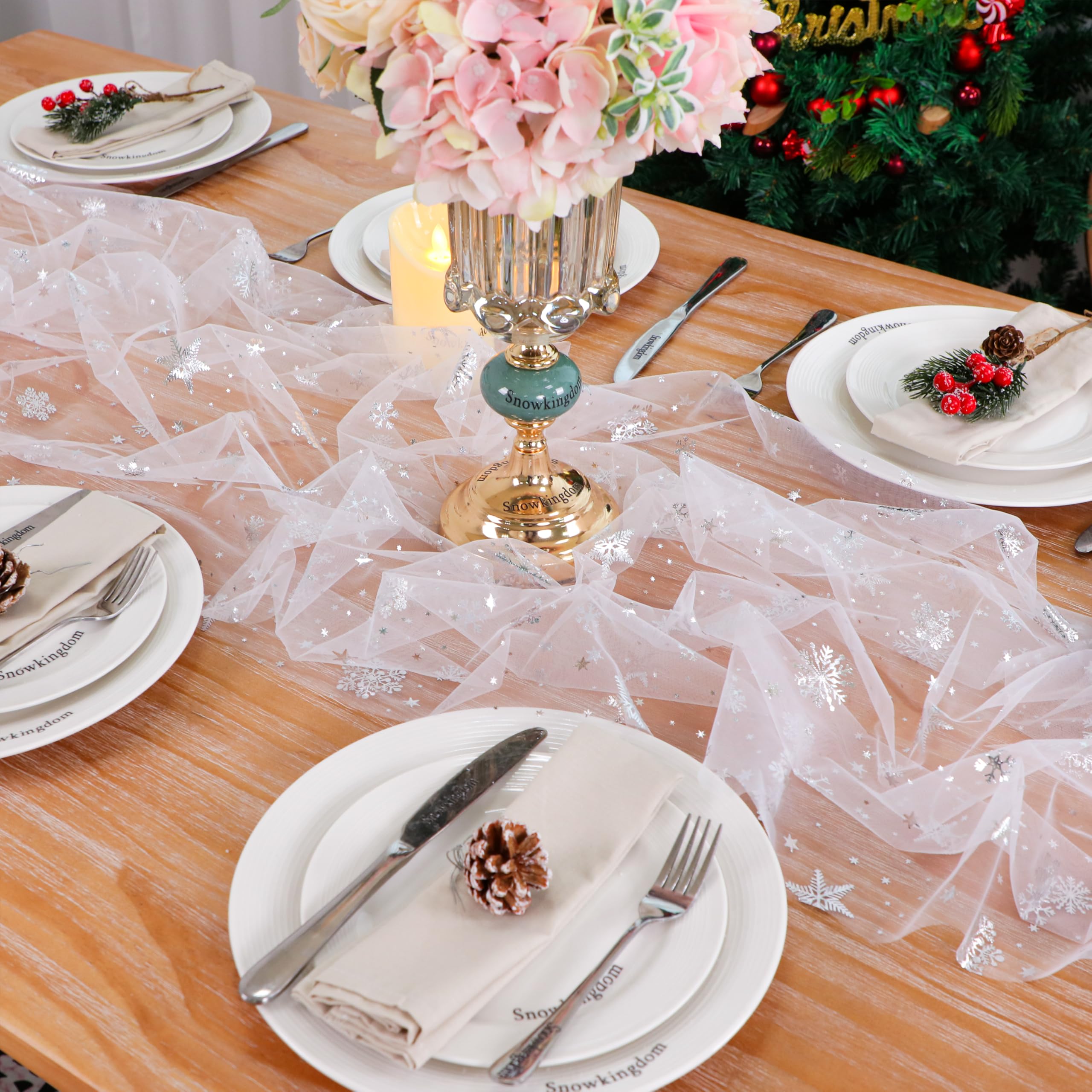 Snowkingdom soft gauze detail emphasizes lightweight elegance for seasonal tables.
