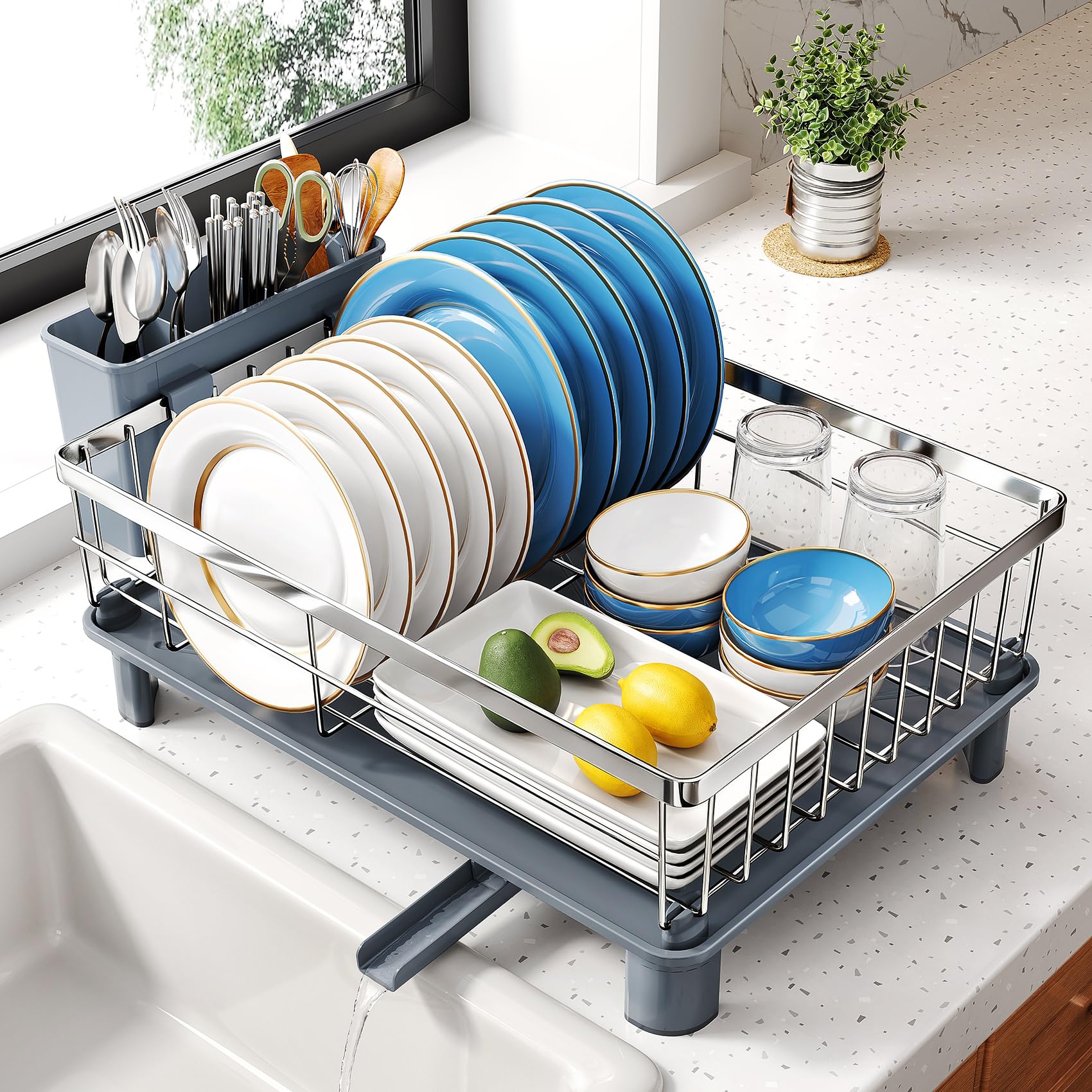 SNTD dish drying rack with compact design fits small countertops and saves space.