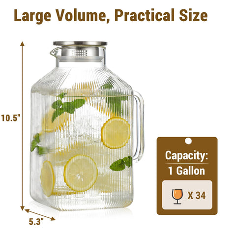 Snuvid borosilicate glass pitcher shows crystal clarity for bright beverages.