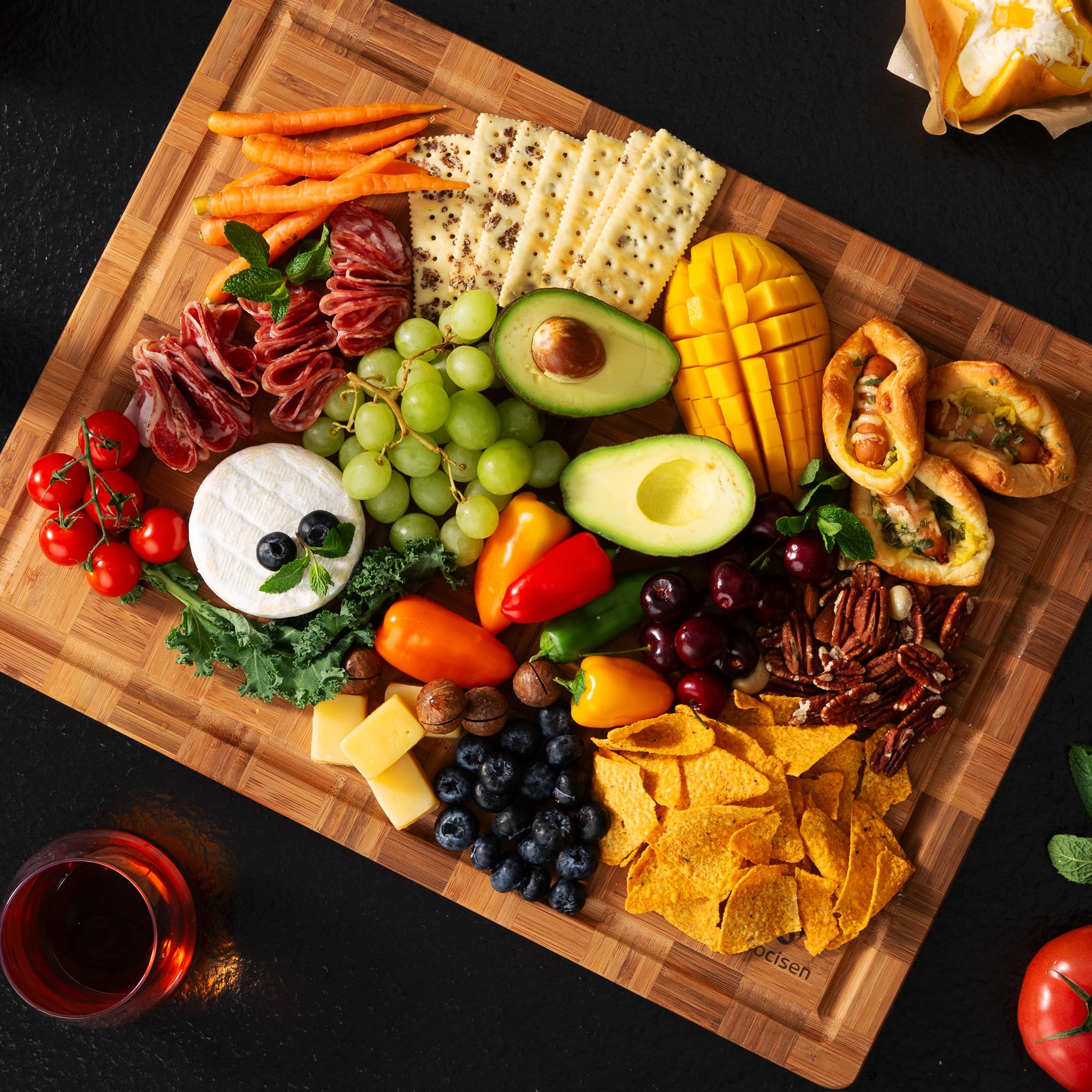 Socisen FSC-certified bamboo board supports sustainable kitchen choices