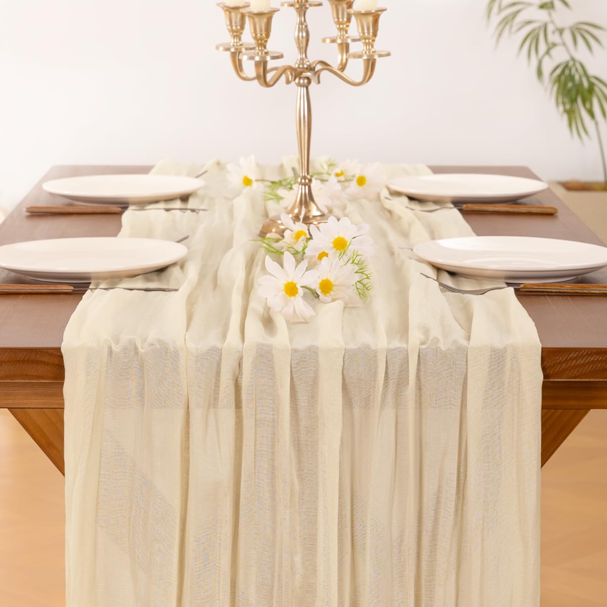 Socomi boho rustic effect displayed on a draped runner
