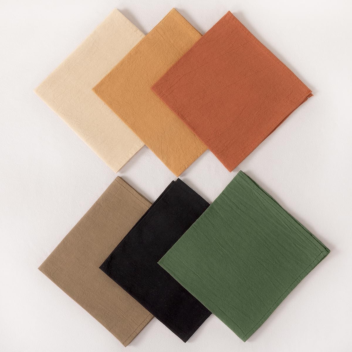 Socomi hand-wash friendly napkins with cold water care guidance.