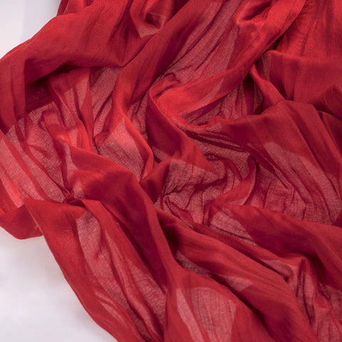 Socomi Valentine table decor on a wedding setup highlighting elegant drape