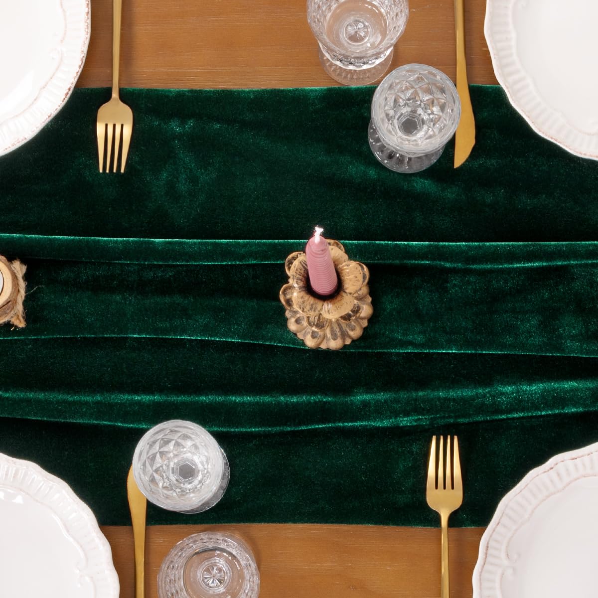 Socomi velvet runner used as arch backdrop for festive moments.