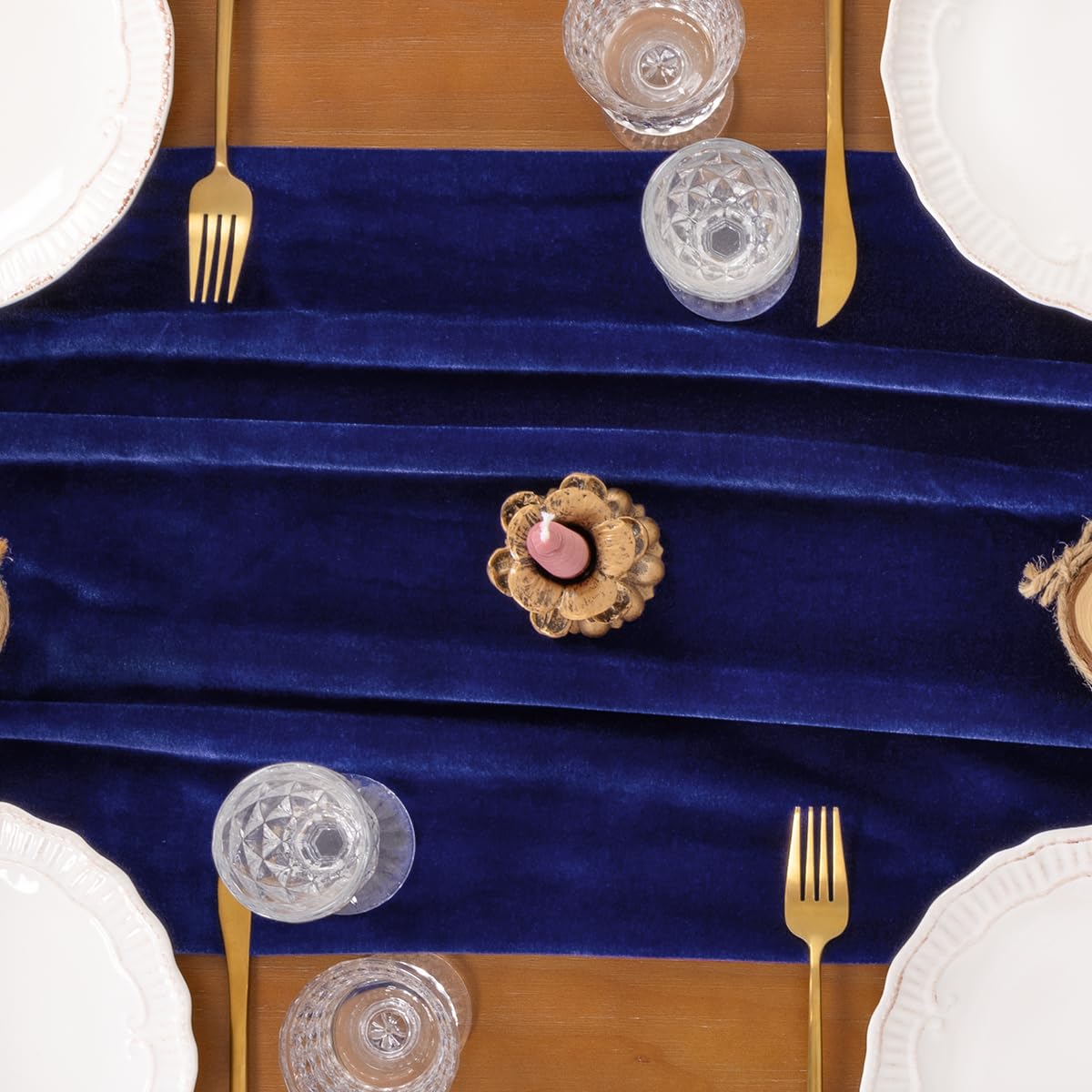 Socomi Velvet runner used as arch backdrop to elevate event decor
