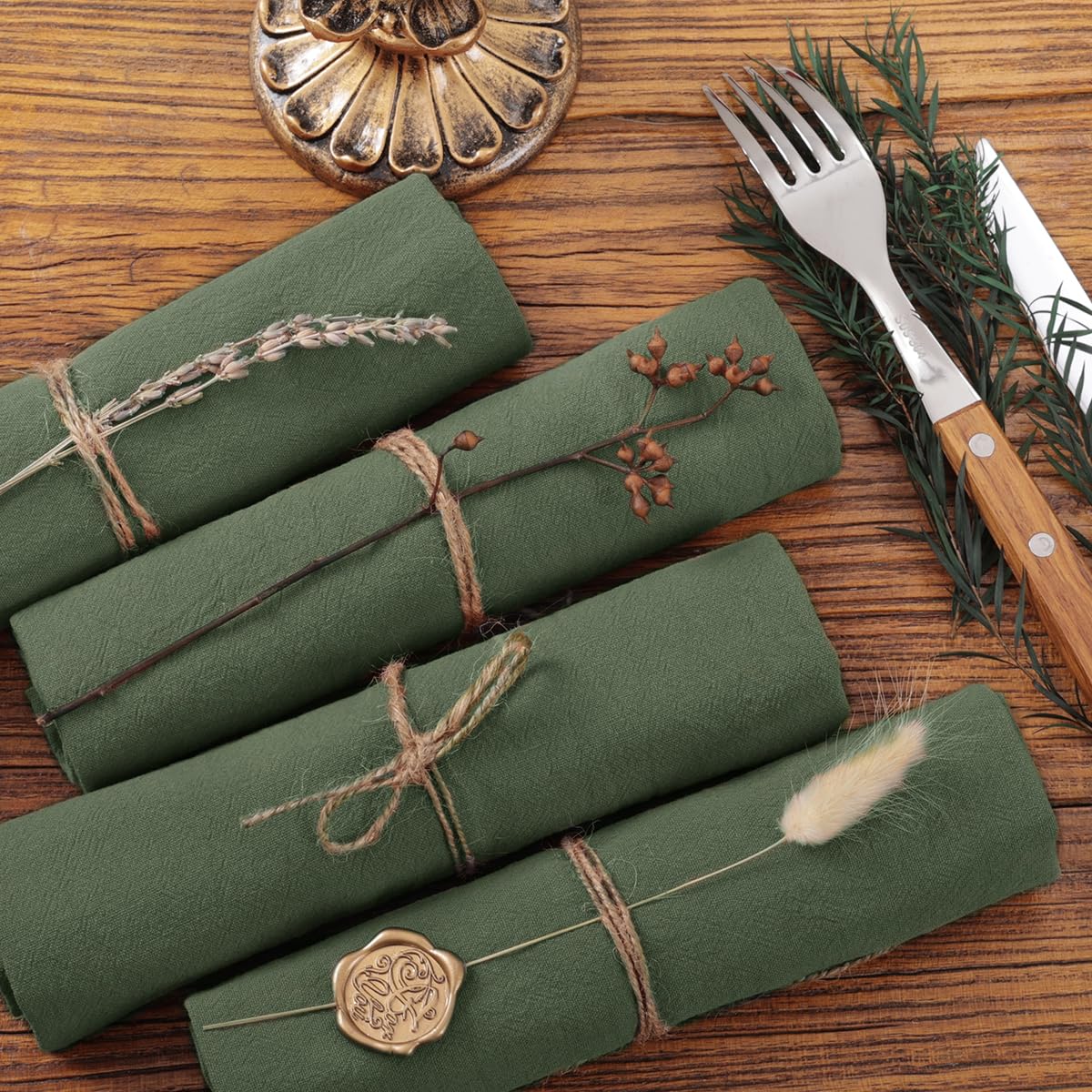 Socomi green fall napkins ideal for weddings, baby showers, and celebrations.
