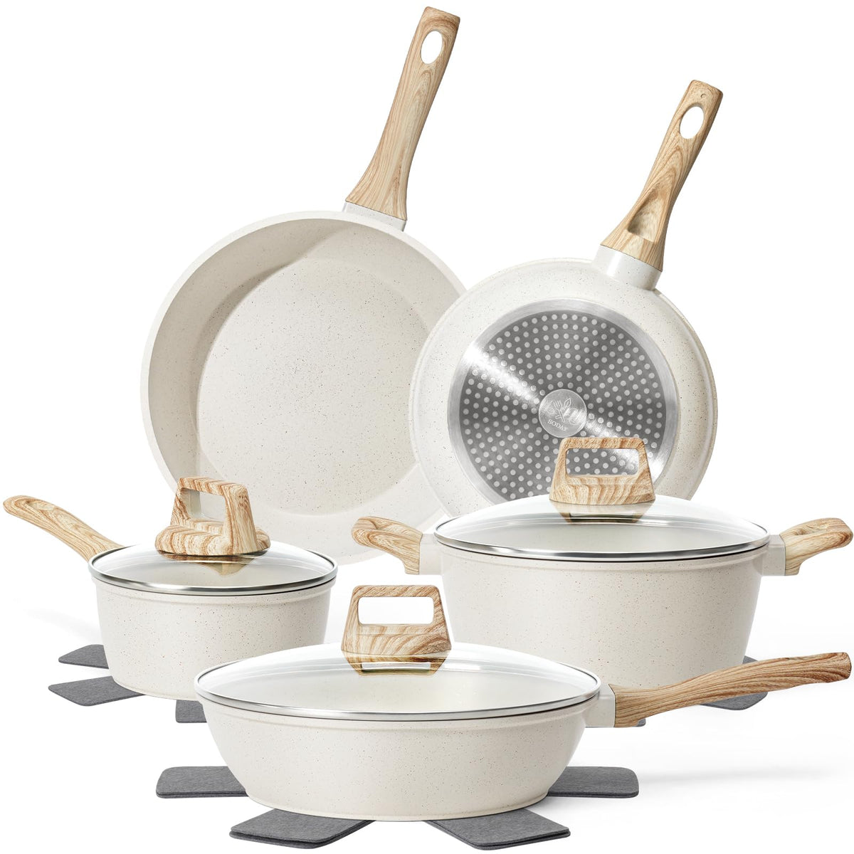 SODAY frying pan nonstick for effortless release and less oil.