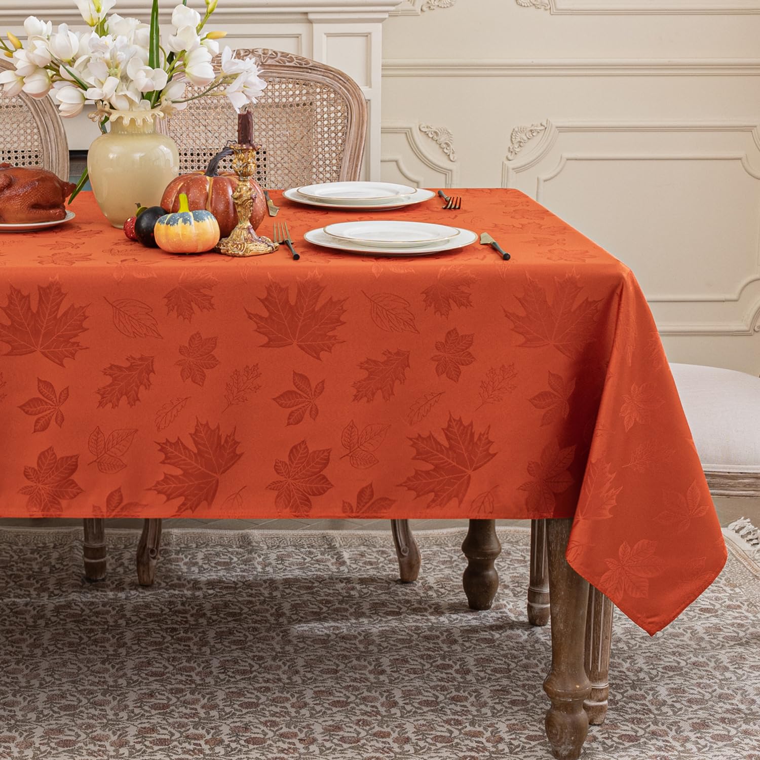 Softalker fall jacquard tablecloth with maple leaves enhances autumn dining ambiance.