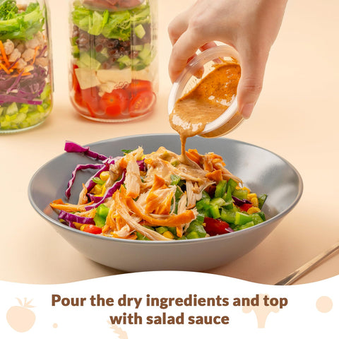 SOLIGT dressing container with leak-proof lid keeps sauces intact.