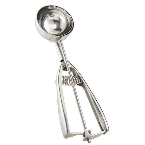 Solula ice cream scoop 60ml in action, delivering smooth, uniform balls.