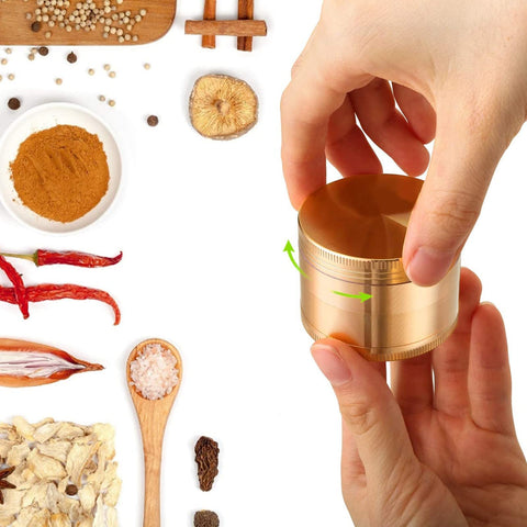 SON4SUN Spice Grinder gold with lid, convenient disassembly for cleaning.