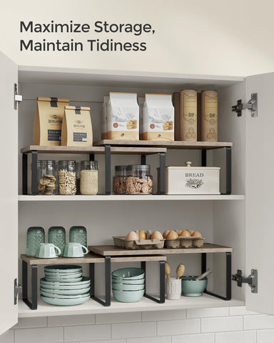 SONGMICS dining room centerpiece shelf in ink black elevates decor.