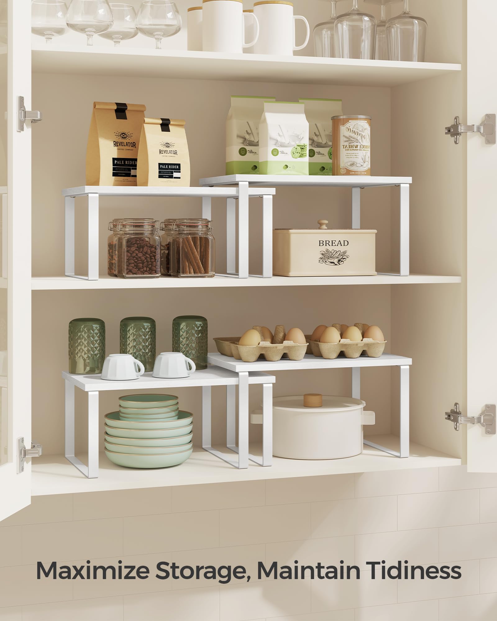 SONGMICS spice rack organizer cloud white provides easy access and visibility.