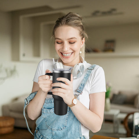 Dishwasher-safe and BPA-free Soufull tumbler for easy, everyday cleaning.