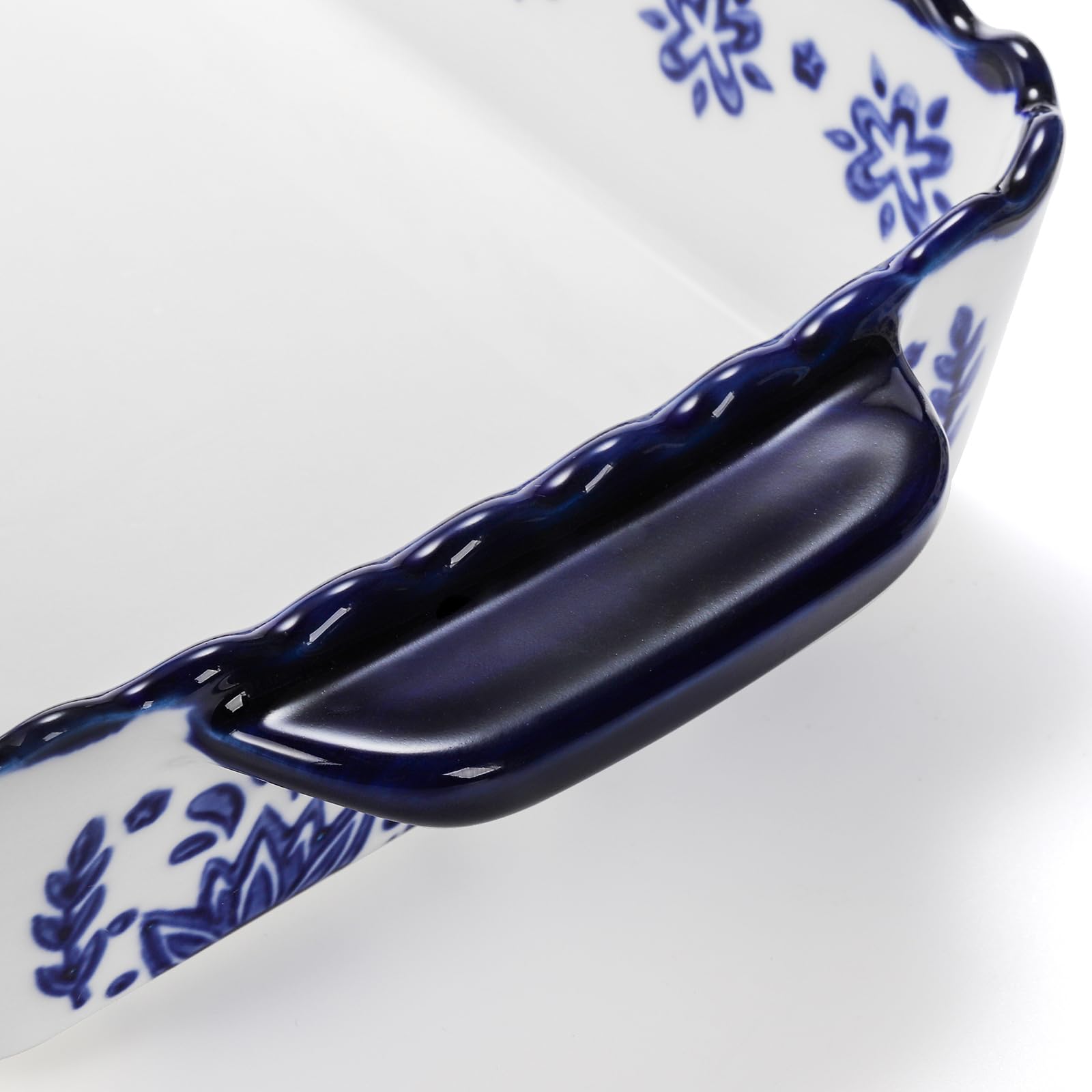 SOUJOY porcelain bakeware small dish perfect for sides and leftovers.