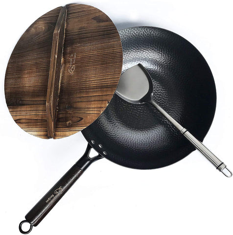 Souped Up Recipes 12.5-inch wok ready for immediate searing and stir-fries.