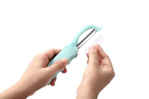 Spring Chef set of 2 peelers covers multiple kitchen tasks.