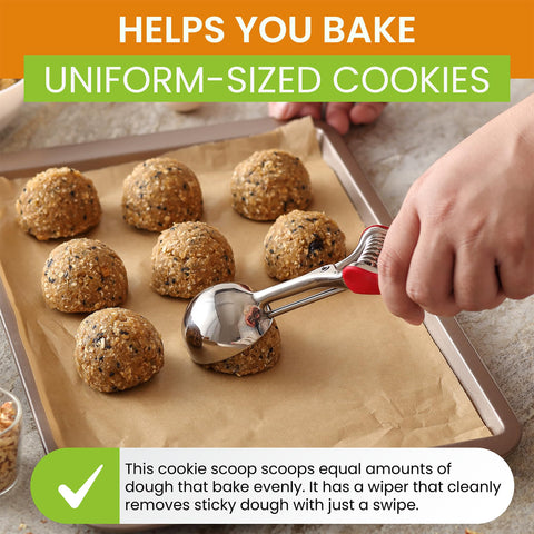 Spring Chef single-piece scoop head prevents dough from getting trapped.