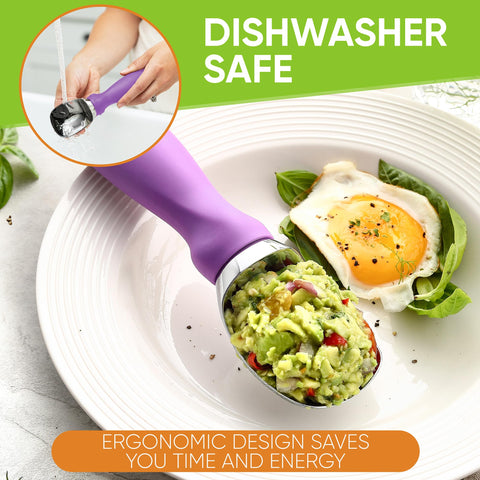 Spring Chef easy-to-clean scoop withstands dishwasher cycles for busy kitchens.
