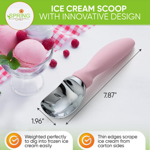 Close-up of the Spring Chef scoop showing soft grip for comfortable use.