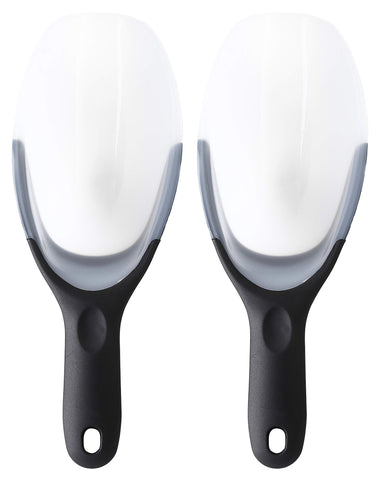 Spring Chef magnetic ice scoop hung on fridge for easy access.