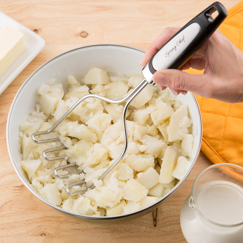 Spring Chef non-slip handle provides secure grip for fast mashing.