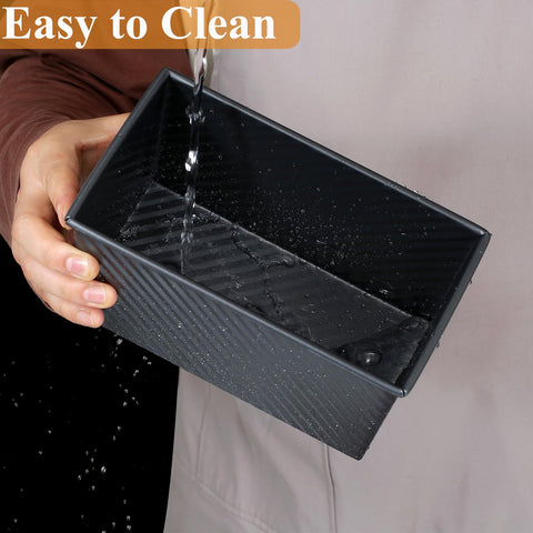 SS&CC Pullman loaf pan made of durable carbon steel for daily baking
