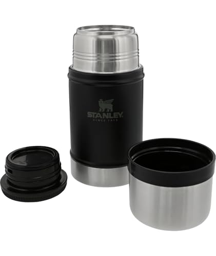 Stanley Classic 24 oz food jar wide-mouth opening enables easy filling and direct sipping.