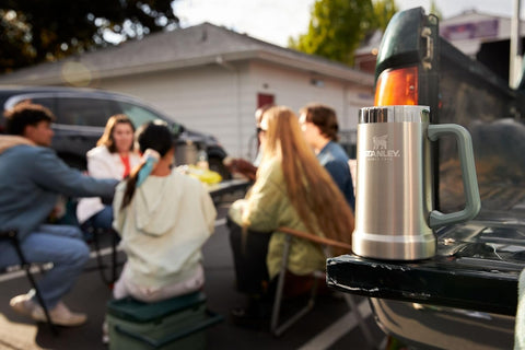 STANLEY dishwasher-safe interior enables quick cleanup after outdoor events.