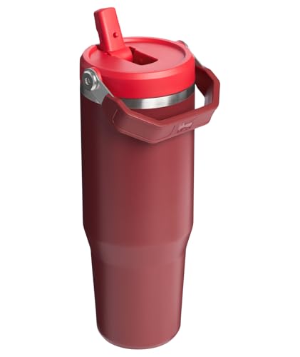 STANLEY IceFlow 2.0 double-wall insulation keeps drinks cold for hours.