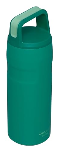 Stanley IceFlow angled lid for sipping with a light twist during workouts.