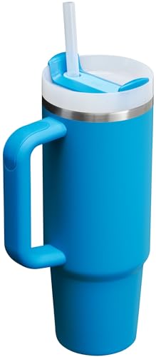 Stanley Quencher H2.0 Azure lid with FlowState three-position design.