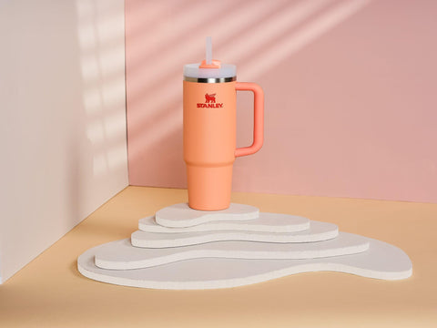 Stanley Quencher H2.0 recycled stainless steel construction.