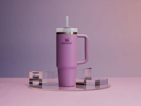 STANLEY Quencher H2.0 Lilac ideal for daily use anywhere.