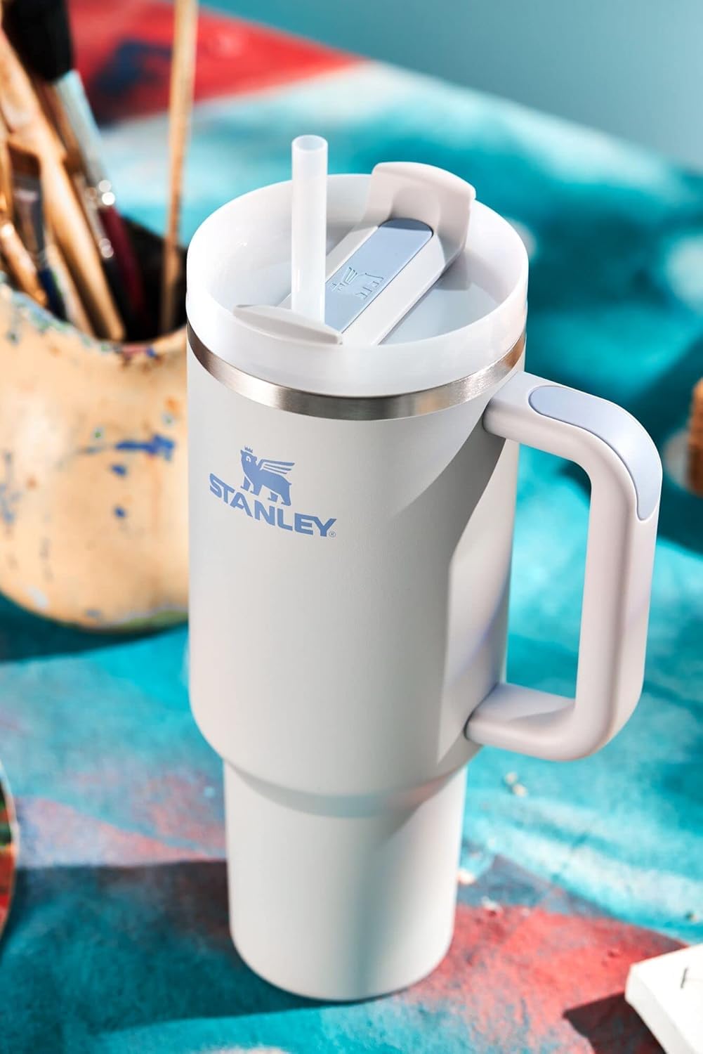 STANLEY Quencher H2.0 40 oz recycled stainless steel emphasizes eco-friendly durability.