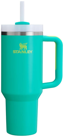 Stanley Quencher H2.0 40 oz with handle, ideal for travel and gym hydration.