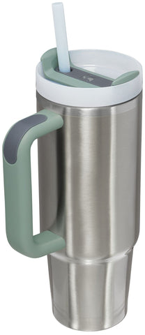 STANLEY Quencher H2.0 tumbler fits most cupholders for easy transport.