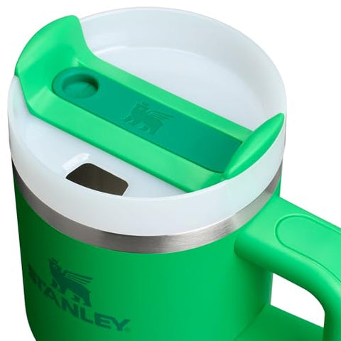 Stanley Quencher H2.0 FlowState lid close-up showing three positions for leak-resistant sipping.