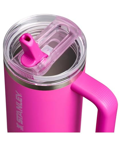 STANLEY Quencher ProTour doubles-wall insulation keeps drinks ice-cold for hours