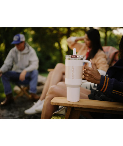 Stanley Quencher ProTour leakproof lid securely closed to prevent spills.