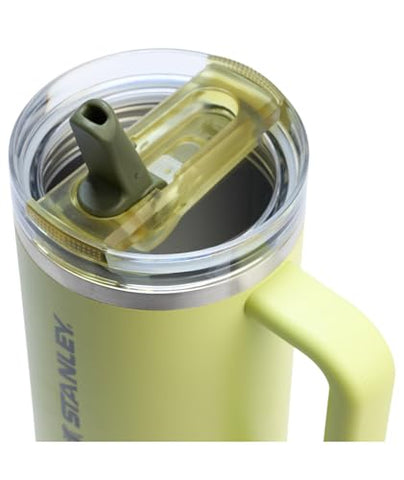 Stanley Quencher ProTour-leakproof-lid: spill-free hydration for busy days.